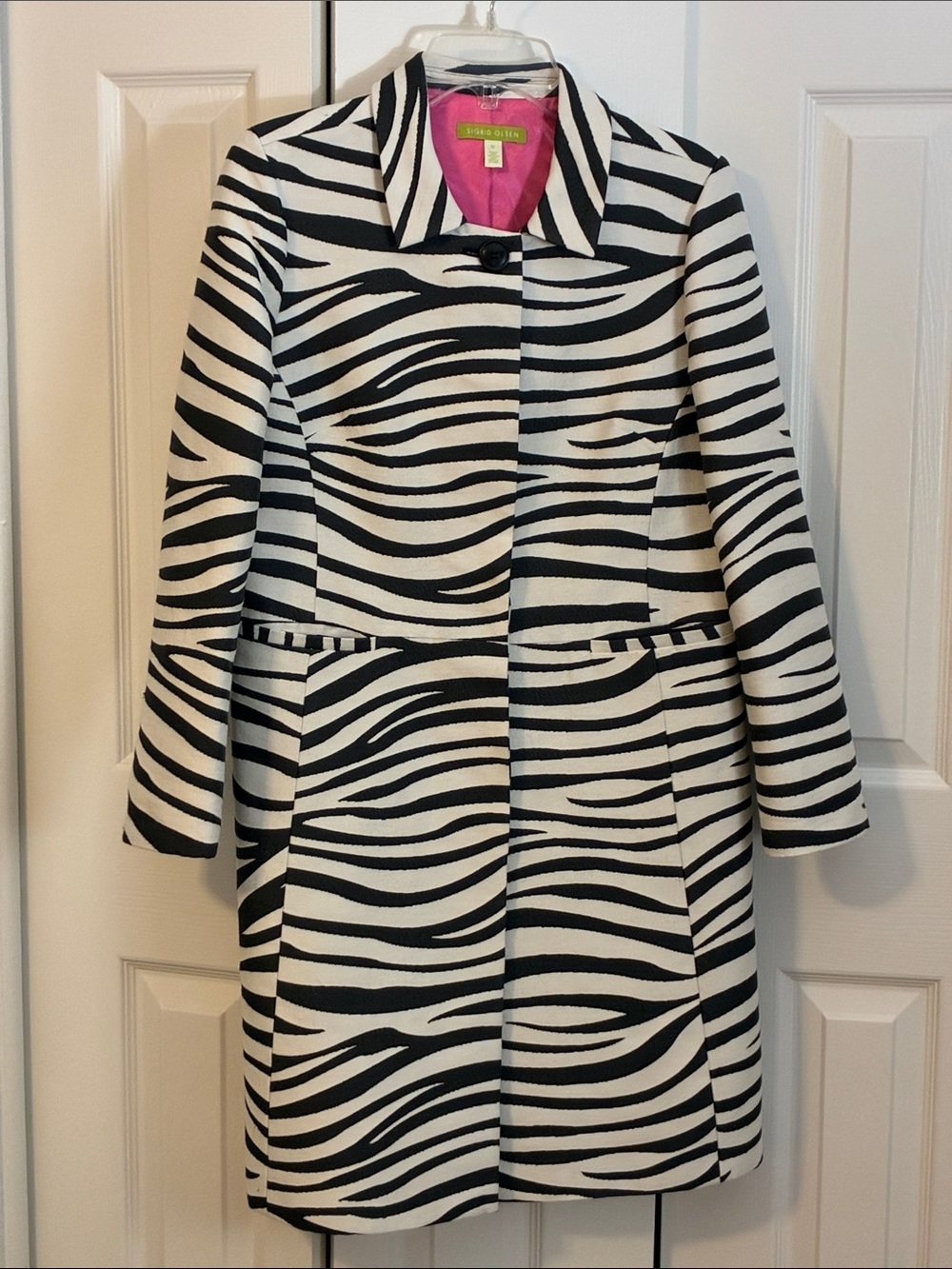 Sigrid Olsen Women’s Black & White Zebra Print Long Jacket- Size M
